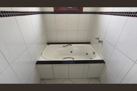 Casa à venda com 192m², 4 quartos e 4 vagasBanheiro da Suíte 4