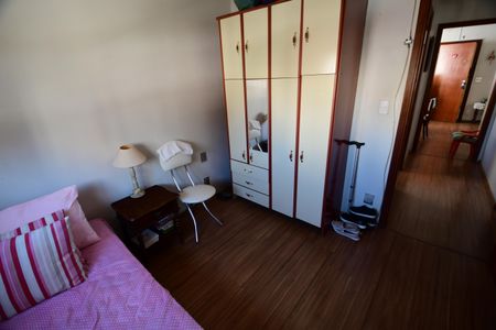 Quarto 1 de apartamento para alugar com 2 quartos, 60m² em Cambuí, Campinas