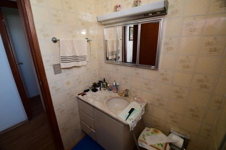 Apartamento para alugar com 60m², 2 quartos e 1 vagaBanheiro