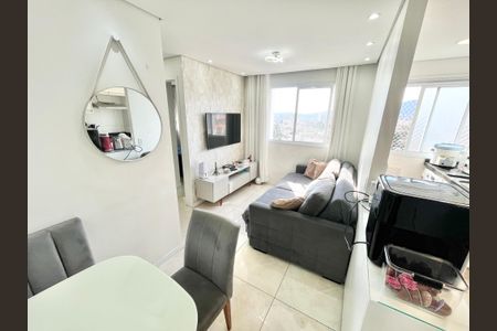 Apartamento à venda com 41m², 2 quartos e 1 vaga Apartamento à venda com 41m², 2 quartos e 1 vagaSala/Cozinha