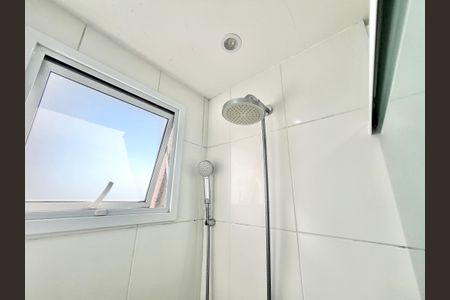 Apartamento à venda com 41m², 2 quartos e 1 vaga Apartamento à venda com 41m², 2 quartos e 1 vagaBanheiro