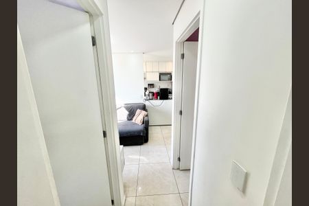 Apartamento à venda com 41m², 2 quartos e 1 vaga Apartamento à venda com 41m², 2 quartos e 1 vagaCorredor