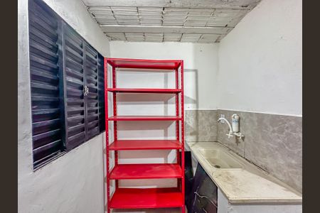 Casa para alugar com 25m², 1 quarto e 1 vaga