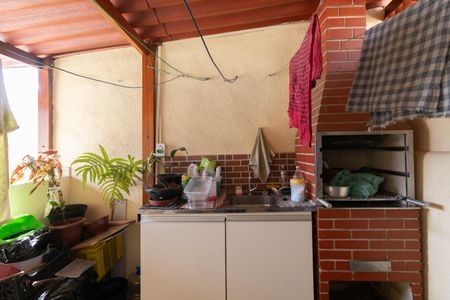 Casa à venda com 100m², 4 quartos e sem vaga Casa à venda com 100m², 4 quartos e sem vagaChurrasqueira