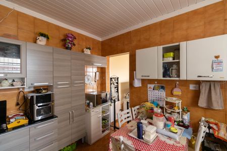 Casa à venda com 100m², 4 quartos e sem vaga Casa à venda com 100m², 4 quartos e sem vagaCozinha