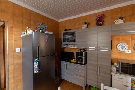 Casa à venda com 100m², 4 quartos e sem vaga Casa à venda com 100m², 4 quartos e sem vagaCozinha