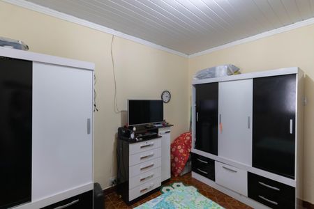 Casa à venda com 100m², 4 quartos e sem vaga Casa à venda com 100m², 4 quartos e sem vagaQuarto 1