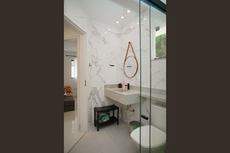 Casa para alugar com 100m², 3 quartos e 1 vaga Casa para alugar com 100m², 3 quartos e 1 vagaBanheiro Social