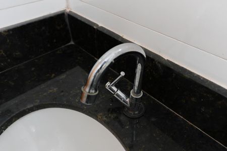 Apartamento para alugar com 44m², 2 quartos e sem vaga Apartamento para alugar com 44m², 2 quartos e sem vagaBanheiro
