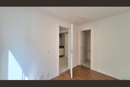 Quarto de apartamento para alugar com 1 quarto, 30m² em Parque Industrial Tomas Edson, São Paulo, São Paulo