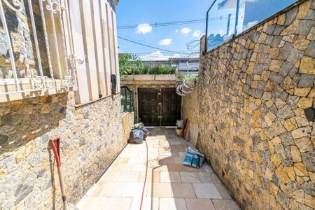 Casa para alugar com 157m², 3 quartos e 6 vagasGaragem