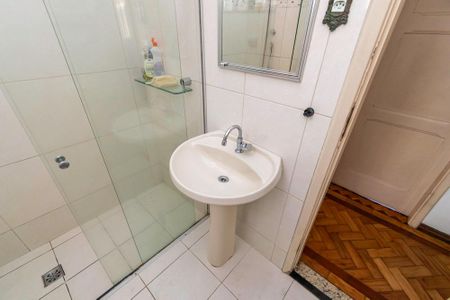 Casa para alugar com 157m², 3 quartos e 6 vagasBanheiro 1