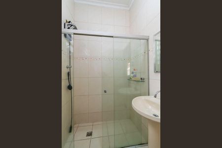 Casa para alugar com 157m², 3 quartos e 6 vagasBanheiro 1