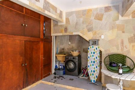 Casa para alugar com 157m², 3 quartos e 6 vagasÁrea de Serviço