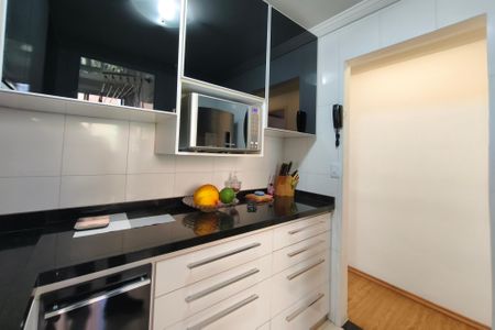 Apartamento à venda com 57m², 2 quartos e 1 vaga Apartamento à venda com 57m², 2 quartos e 1 vagaCozinha