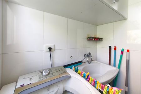 Apartamento à venda com 57m², 2 quartos e 1 vaga Apartamento à venda com 57m², 2 quartos e 1 vagaÁrea de Serviço