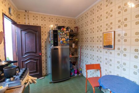 Casa à venda com 245m², 3 quartos e 7 vagas Casa à venda com 245m², 3 quartos e 7 vagasCozinha