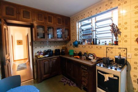 Casa à venda com 245m², 3 quartos e 7 vagas Casa à venda com 245m², 3 quartos e 7 vagasCozinha