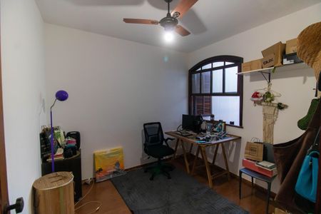 Quarto 1 de casa à venda com 3 quartos, 523m² em Itaipu, Niterói