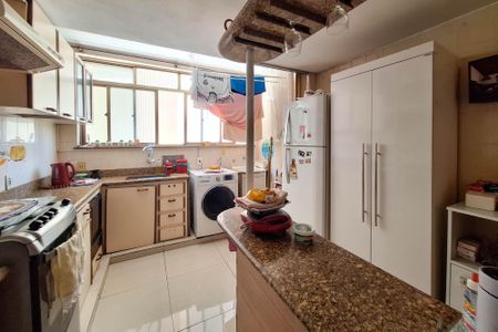 Apartamento à venda com 75m², 2 quartos e 1 vagaCozinha