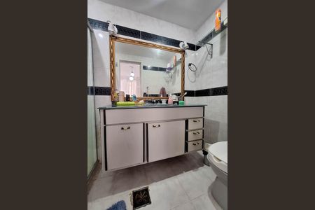 Apartamento à venda com 75m², 2 quartos e 1 vagaBanheiro da Suíte 1