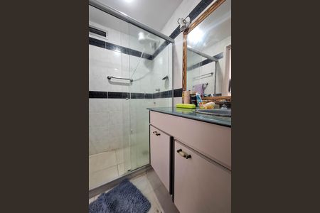 Apartamento à venda com 75m², 2 quartos e 1 vagaBanheiro da Suíte 1