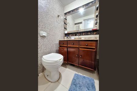 Apartamento à venda com 75m², 2 quartos e 1 vagaBanheiro Social