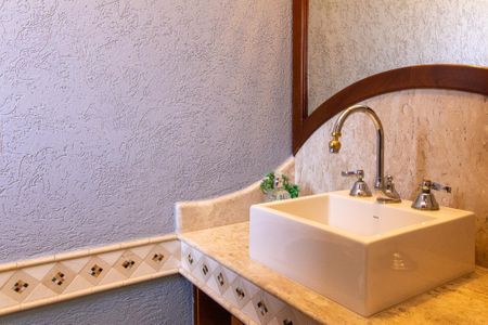 Casa à venda com 430m², 4 quartos e 4 vagasLavabo