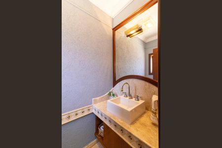 Casa à venda com 430m², 4 quartos e 4 vagasLavabo