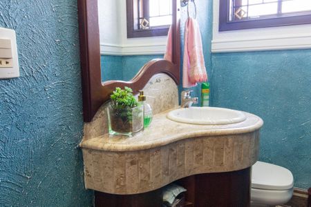 Casa à venda com 430m², 4 quartos e 4 vagasLavabo