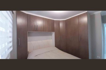 Casa de condomínio à venda com 102m², 2 quartos e 4 vagas