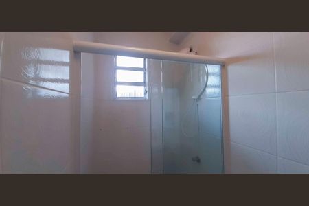 Casa de condomínio à venda com 102m², 2 quartos e 4 vagas Casa de condomínio à venda com 102m², 2 quartos e 4 vagasBanheiro do Espaço Gourmet