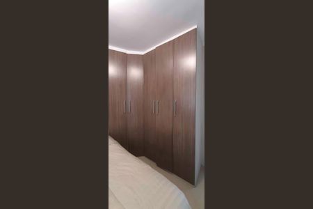 Casa de condomínio à venda com 102m², 2 quartos e 4 vagas