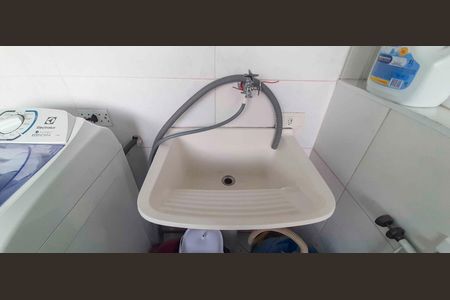 Casa de condomínio à venda com 102m², 2 quartos e 4 vagas