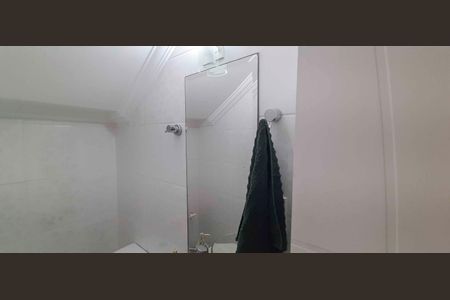 Casa de condomínio à venda com 102m², 2 quartos e 4 vagas