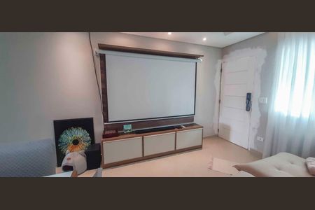 Casa de condomínio à venda com 102m², 2 quartos e 4 vagas