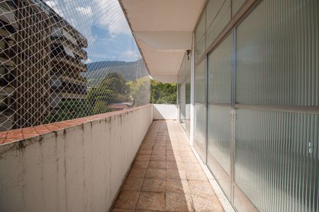 Sala Varanda de casa para alugar com 5 quartos, 300m² em Tijuca, Rio de Janeiro