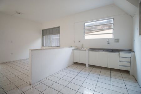 Casa para alugar com 300m², 5 quartos e 2 vagasCozinha