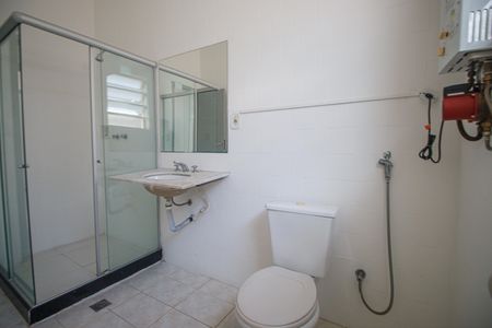 Casa para alugar com 300m², 5 quartos e 2 vagasBanheiro