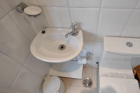 Apartamento à venda com 118m², 3 quartos e 2 vagas Apartamento à venda com 118m², 3 quartos e 2 vagasBanheiro 2