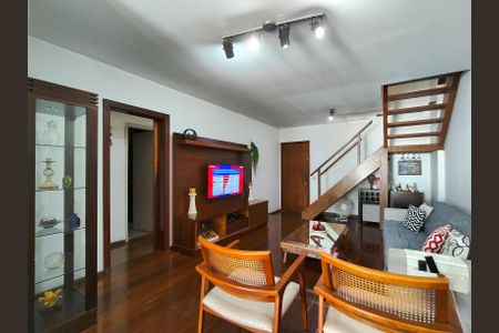 Apartamento para alugar com 120m², 2 quartos e 1 vaga Apartamento para alugar com 120m², 2 quartos e 1 vagaSala