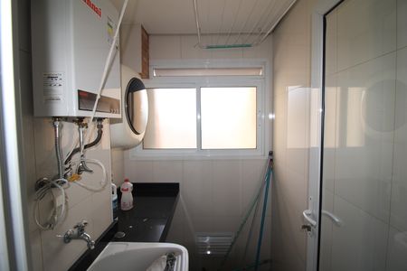 Apartamento à venda com 83m², 2 quartos e 1 vagaÁrea de Serviço