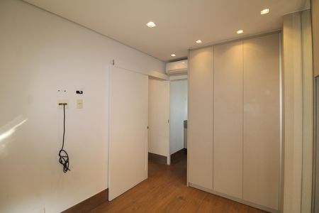Apartamento à venda com 83m², 2 quartos e 1 vagaQuarto 2