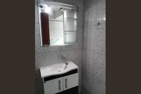 Casa para alugar com 150m², 3 quartos e 2 vagas Casa para alugar com 150m², 3 quartos e 2 vagasBanheiro