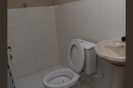 Banheiro da Suíte de casa para alugar com 1 quarto, 45m² em Setor Central, Goiânia