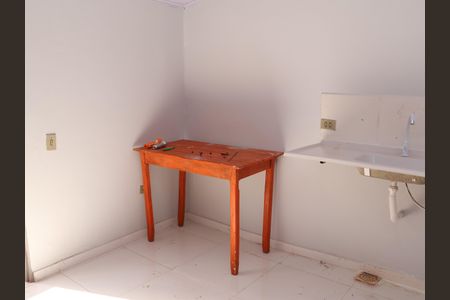 Sala/cozinha de casa para alugar com 1 quarto, 45m² em Setor Central, Goiânia