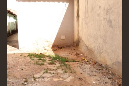 Garagem de casa para alugar com 1 quarto, 45m² em Setor Central, Goiânia