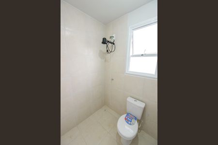 Casa de condomínio para alugar com 45m², 2 quartos e 2 vagasBanheiro