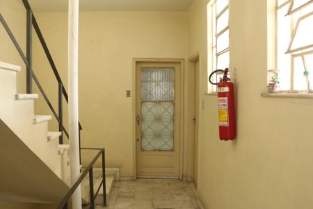 Apartamento para alugar com 90m², 2 quartos e 1 vagaEntrada