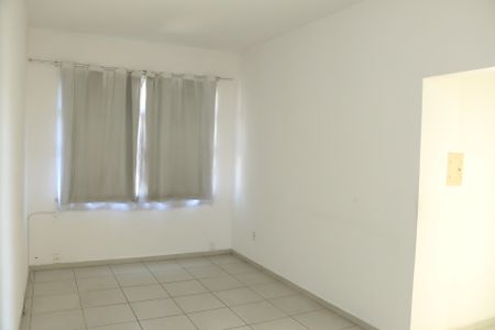 Apartamento para alugar com 90m², 2 quartos e 1 vagaSala